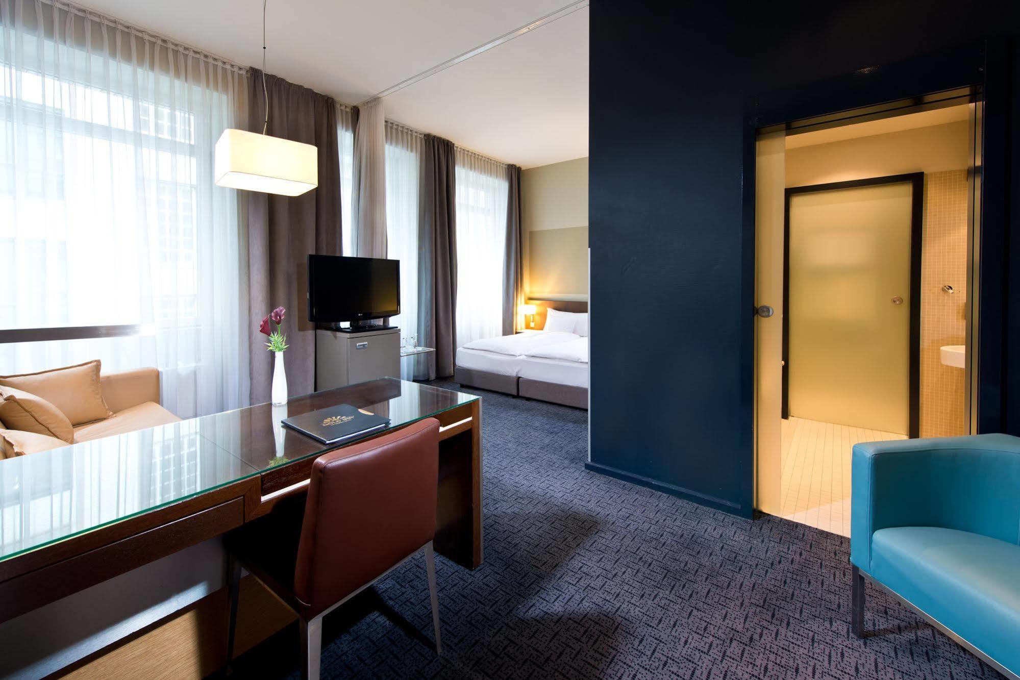 Adrema Hotel Berlin Bagian luar foto