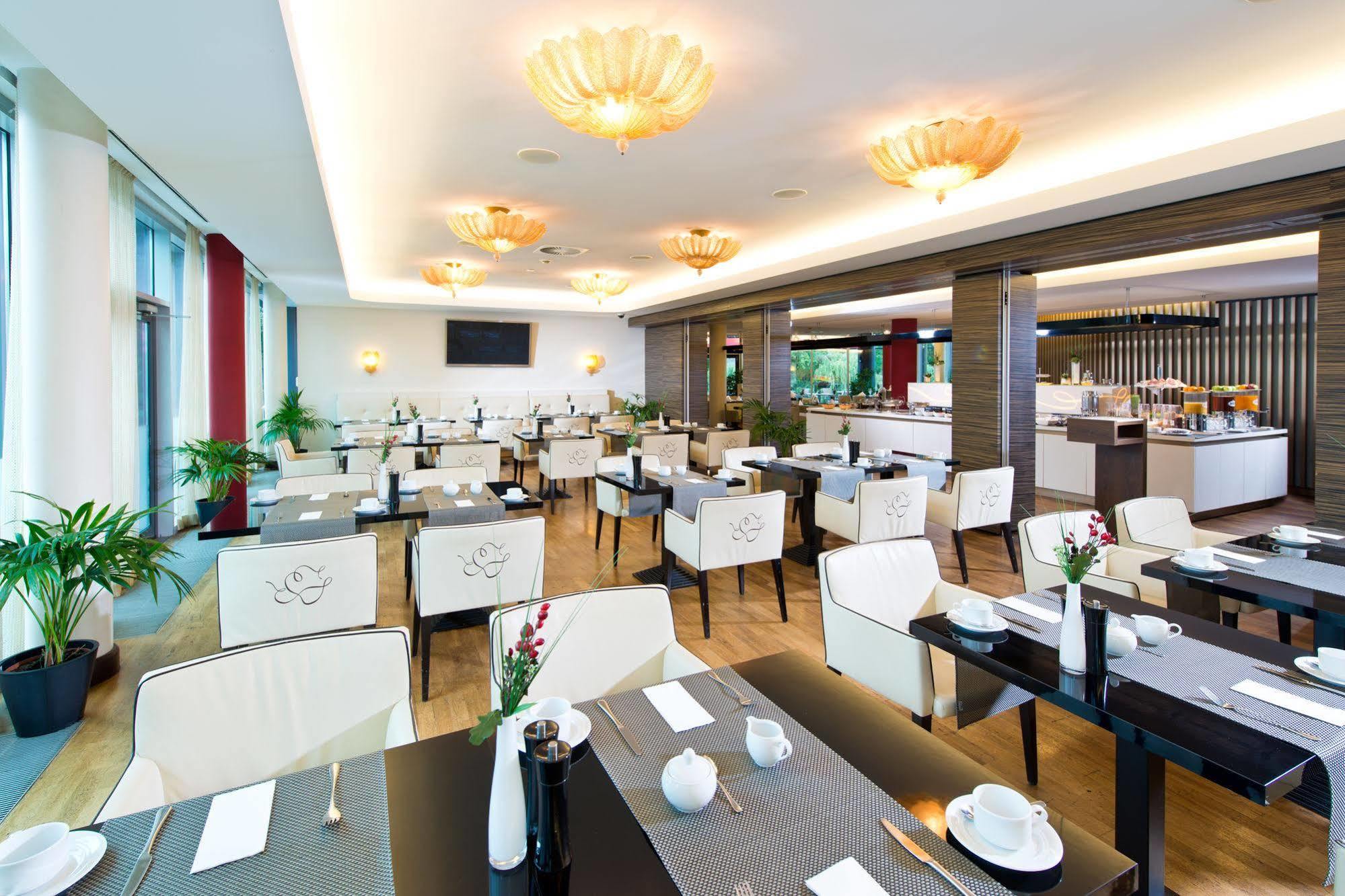Adrema Hotel Berlin Bagian luar foto